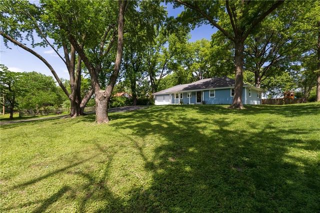 8309 Winchester Avenue, Kansas City, MO 64138