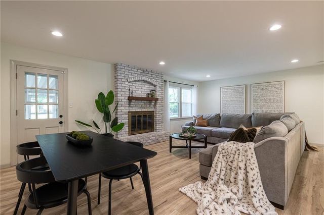 8309 Winchester Avenue, Kansas City, MO 64138