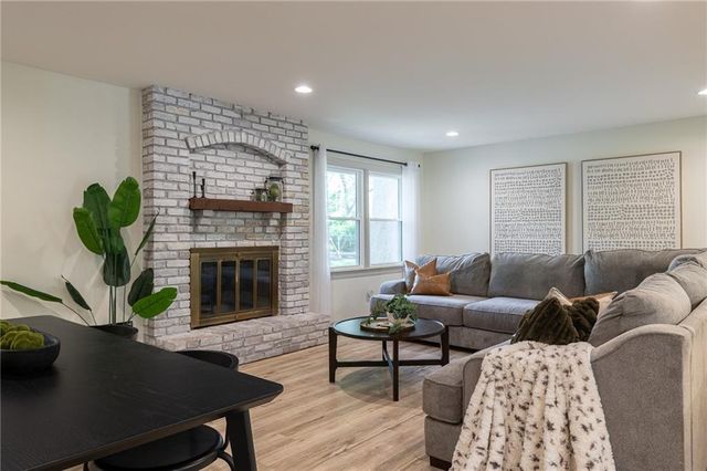 8309 Winchester Avenue, Kansas City, MO 64138