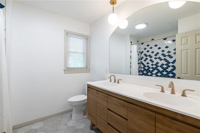 8309 Winchester Avenue, Kansas City, MO 64138