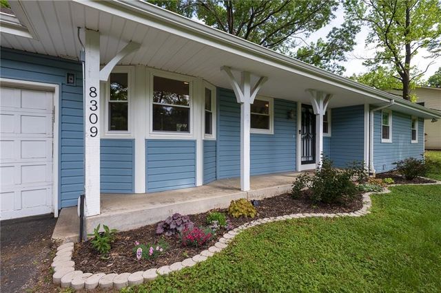 8309 Winchester Avenue, Kansas City, MO 64138