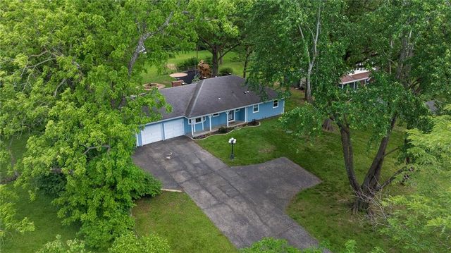 8309 Winchester Avenue, Kansas City, MO 64138