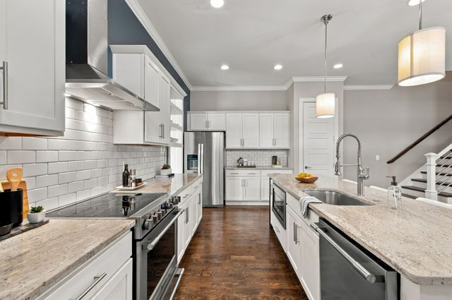 409A Theresa Ave, Nashville, TN 37205