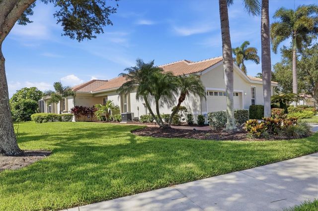 8050 VICTORIA FALLS CIRCLE, Sarasota, FL 34243