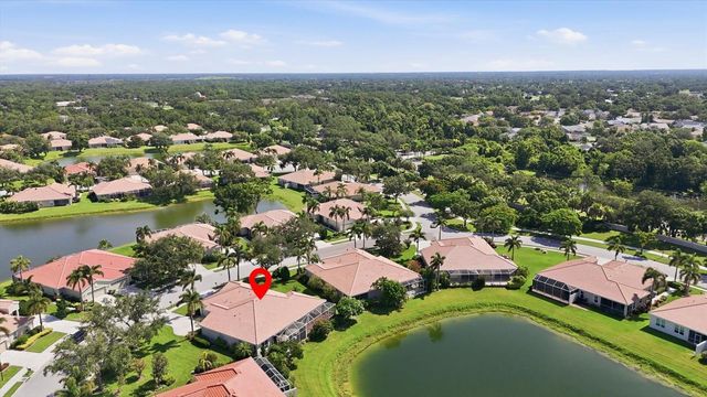 8050 VICTORIA FALLS CIRCLE, Sarasota, FL 34243