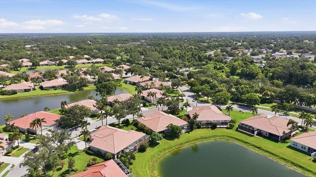 8050 VICTORIA FALLS CIRCLE, Sarasota, FL 34243