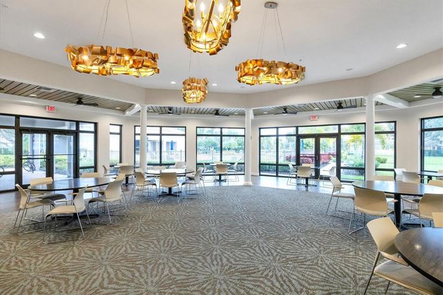 8050 VICTORIA FALLS CIRCLE, Sarasota, FL 34243