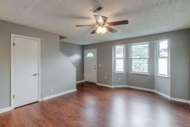 684 Mercer Dr, Hermitage, TN 37076