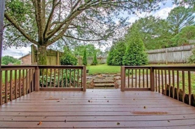 684 Mercer Dr, Hermitage, TN 37076