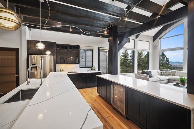 2503 S Thierman Ln, Spokane, WA 99223