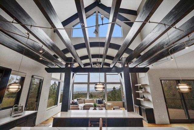 2503 S Thierman Ln, Spokane, WA 99223