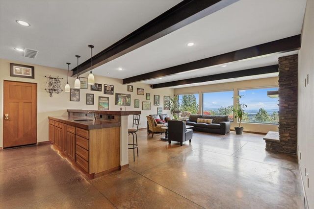 2503 S Thierman Ln, Spokane, WA 99223