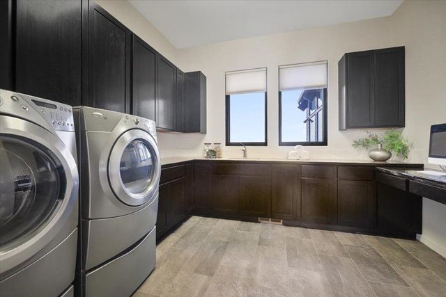 2503 S Thierman Ln, Spokane, WA 99223