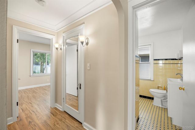 1212 Wyandotte Avenue, Royal Oak, MI 48067