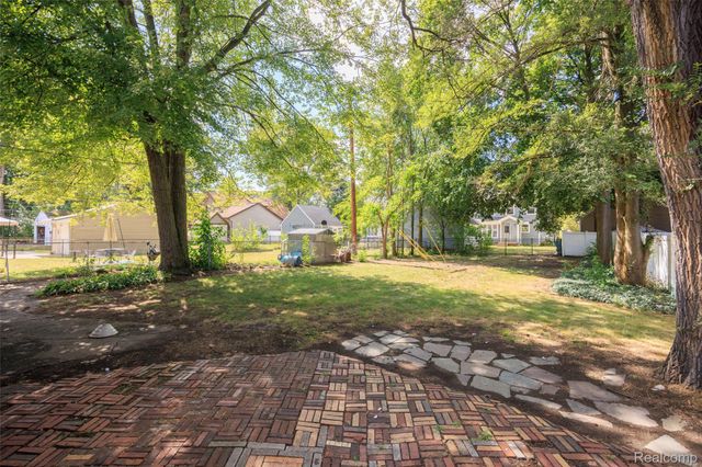 1212 Wyandotte Avenue, Royal Oak, MI 48067