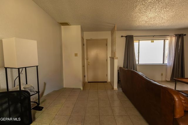 6640 TIGER EYE Drive, El Paso, TX 79924