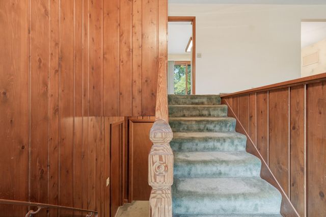 141 Oakwood Drive, New Brighton, MN 55112