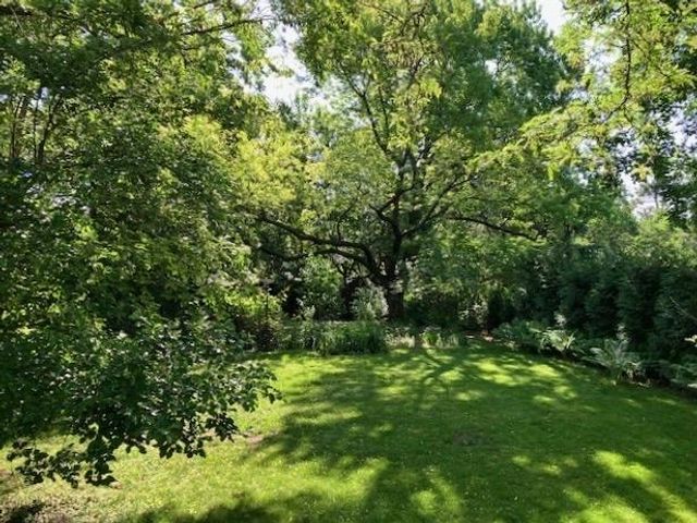141 Oakwood Drive, New Brighton, MN 55112