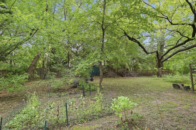 141 Oakwood Drive, New Brighton, MN 55112