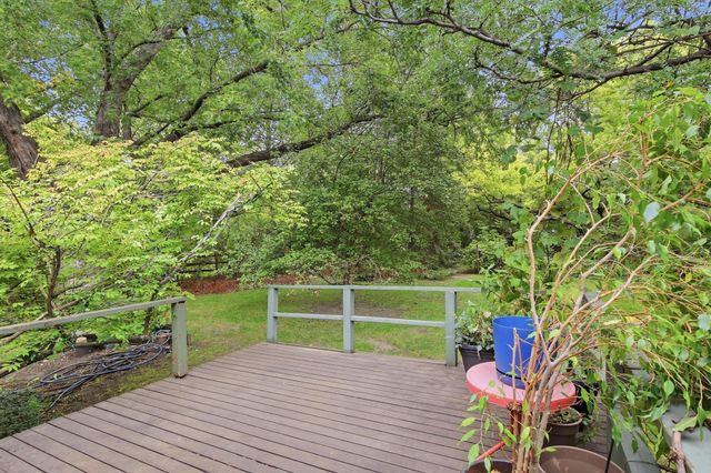 141 Oakwood Drive, New Brighton, MN 55112