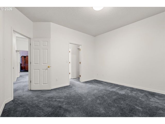 38800 Se RUDE Rd, Sandy, OR 97055