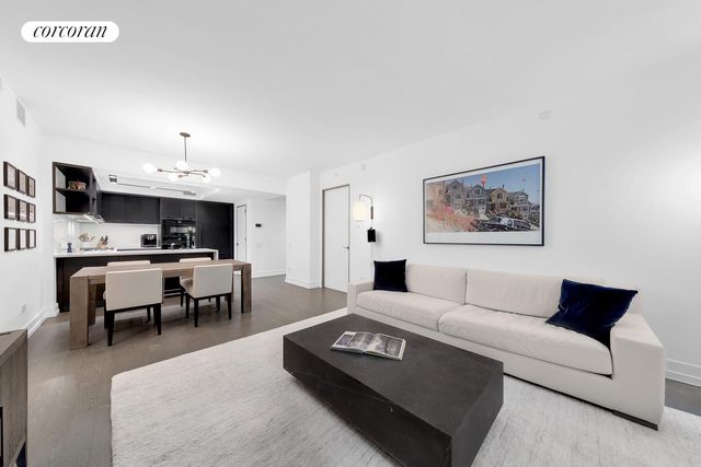 70 Charlton St Apt 4C, New York City, NY 10014