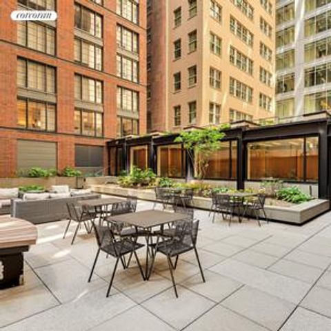 70 Charlton St Apt 4C, New York City, NY 10014
