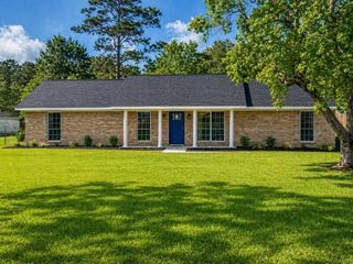 2052 County Road 118, Liberty, TX 77575