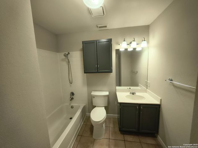 14115 S Soapberry CV, San Antonio, TX 78249