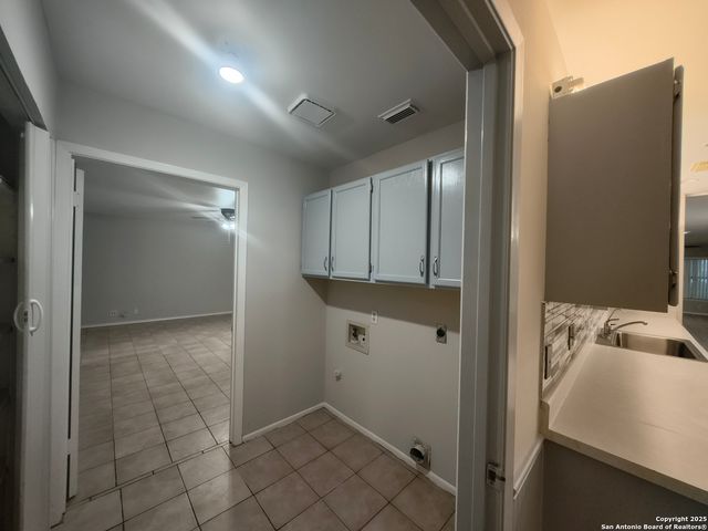 14115 S Soapberry CV, San Antonio, TX 78249
