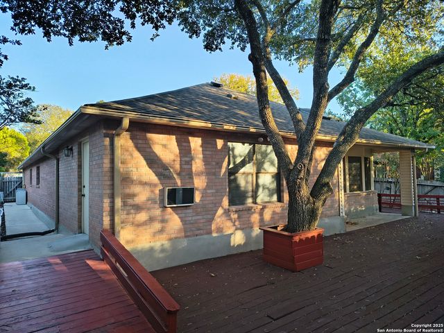 14115 S Soapberry CV, San Antonio, TX 78249