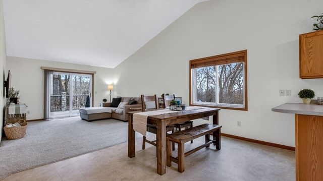 305 Arbor Hills Circle, Eau Claire, WI 54703