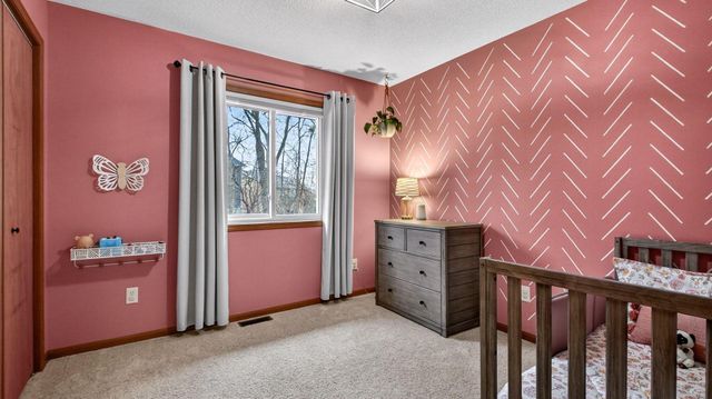 305 Arbor Hills Circle, Eau Claire, WI 54703