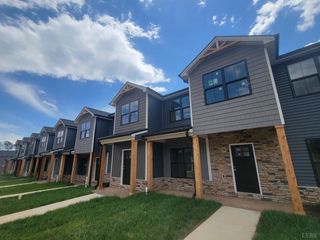 66 Pelt Lane, Evington, VA 24550