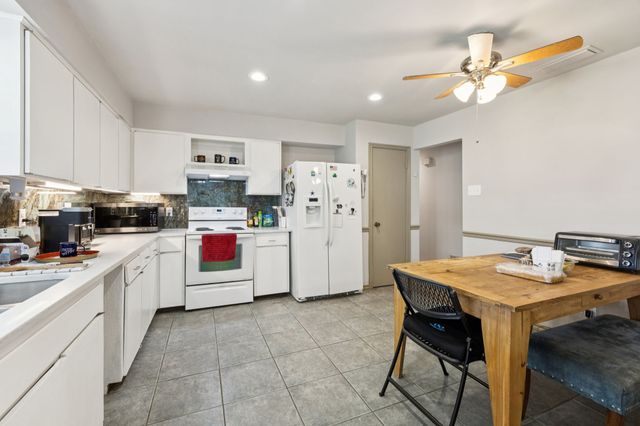 2007 Shenandoah Drive, Carrollton, TX 75007