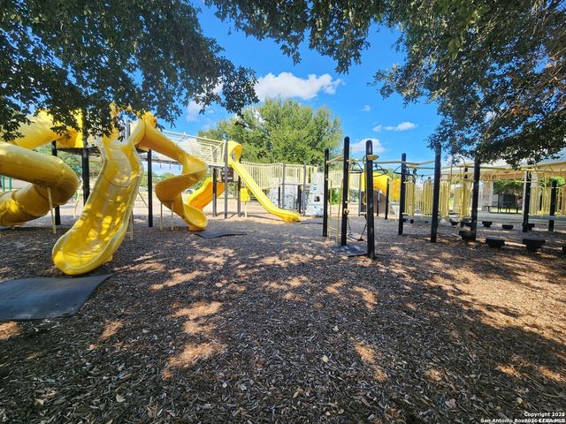 1051 Sundance Fort, San Antonio, TX 78245