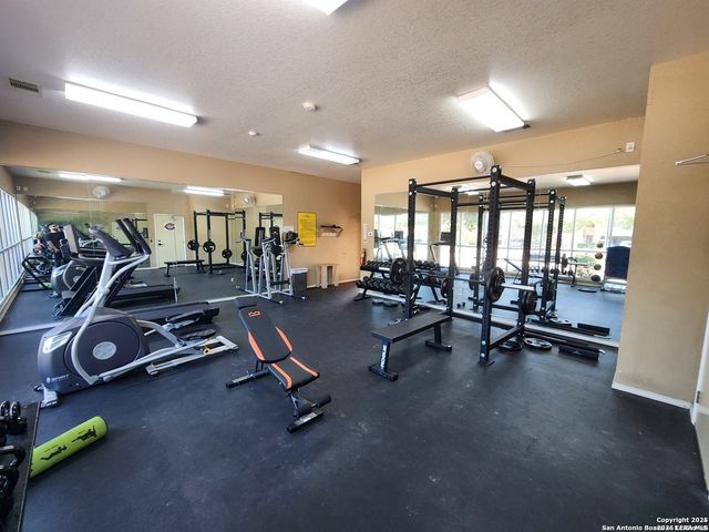 1051 Sundance Fort, San Antonio, TX 78245