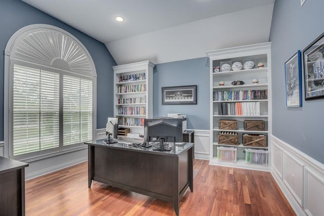 542 Karlenia Court, Edgewood, KY 41017