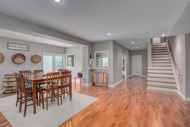 542 Karlenia Court, Edgewood, KY 41017