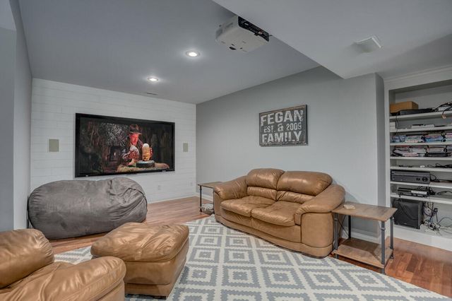 542 Karlenia Court, Edgewood, KY 41017