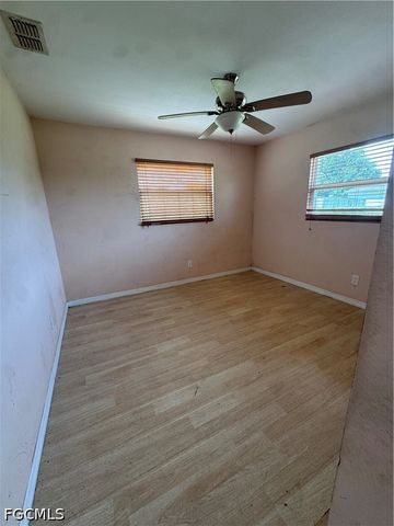 2935 Winona DR, North Fort Myers, FL 33917