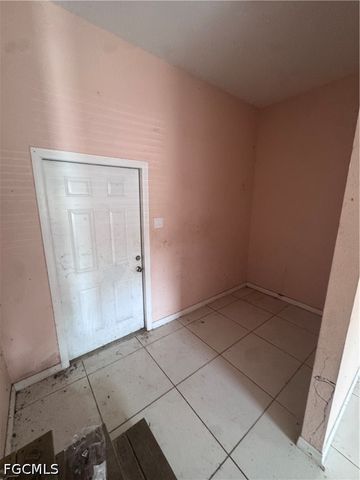 2935 Winona DR, North Fort Myers, FL 33917