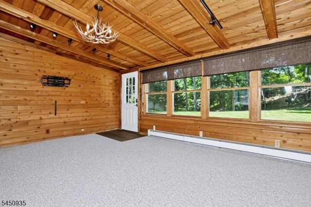 20 The Loop, Ringwood Boro, NJ 07456