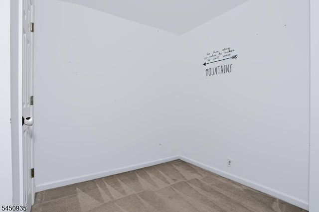 20 The Loop, Ringwood Boro, NJ 07456