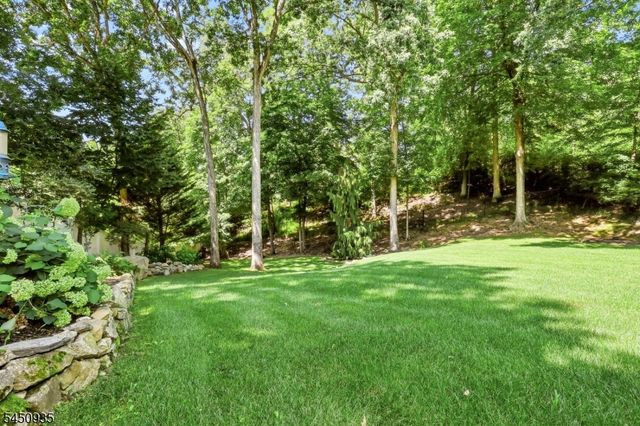 20 The Loop, Ringwood Boro, NJ 07456