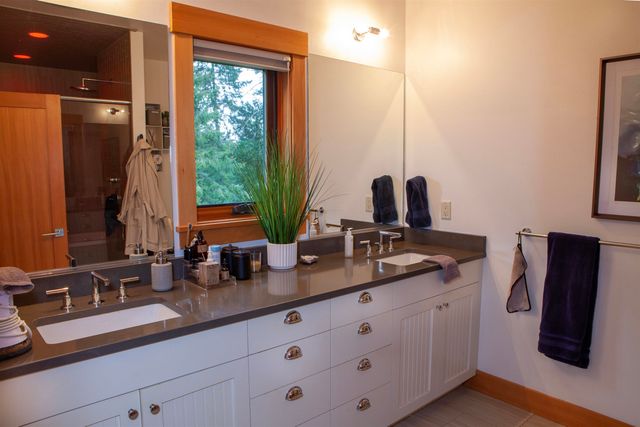 8515 N Argonne Rd, Spokane, WA 99217