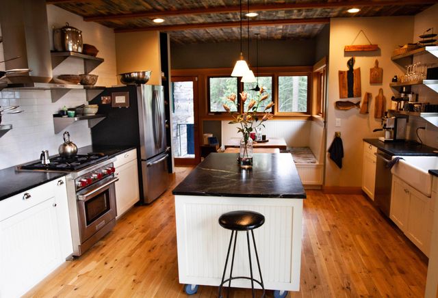 8515 N Argonne Rd, Spokane, WA 99217