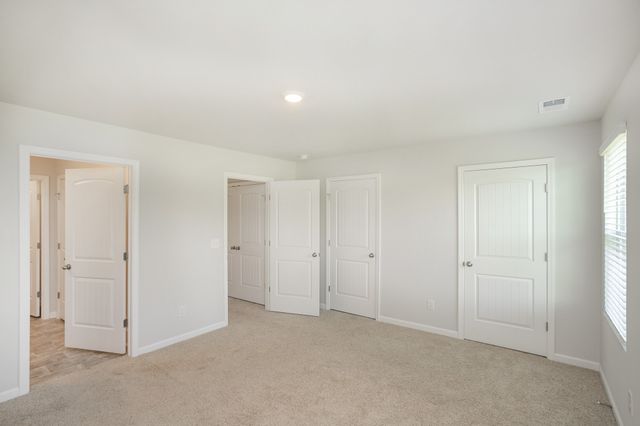 2960 Mallard Dr, Lebanon, TN 37090