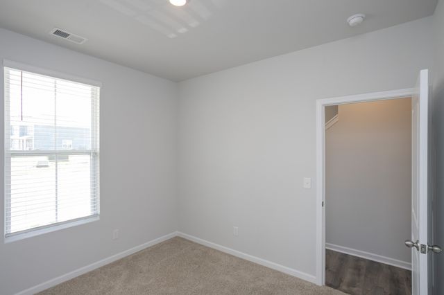 2960 Mallard Dr, Lebanon, TN 37090