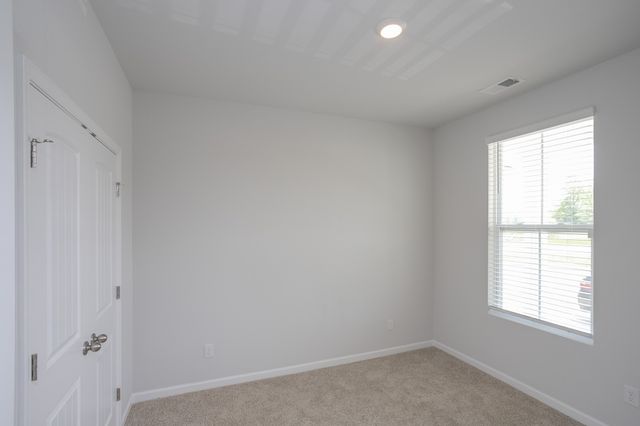 2960 Mallard Dr, Lebanon, TN 37090